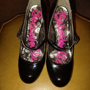 Betsey Johnson Black Mary Jane Heels